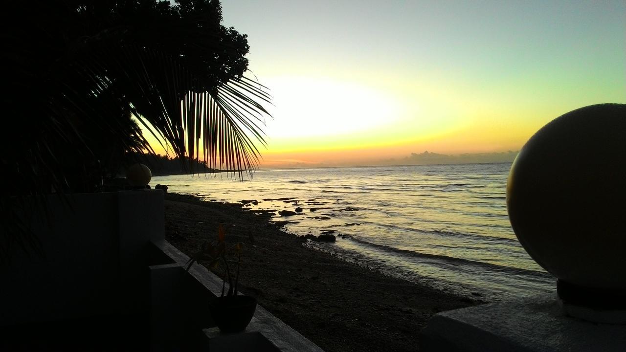 Bamboo Beachhouse Dormitory Garcia Hernandez Bagian luar foto