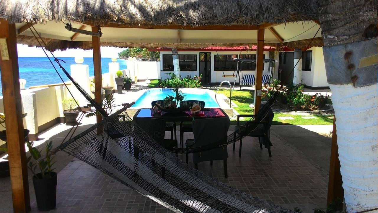 Bamboo Beachhouse Dormitory Garcia Hernandez Bagian luar foto