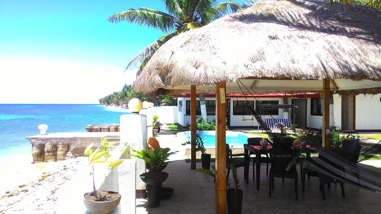 Bamboo Beachhouse Dormitory Garcia Hernandez Bagian luar foto